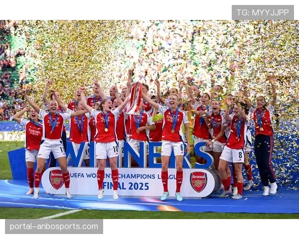 里昂女足逆袭阿森纳 展现欧冠赛场强大实力