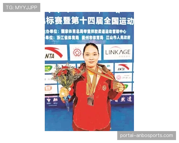 “梁虹全运会带伤夺银，右肩脱臼仍坚持完赛”