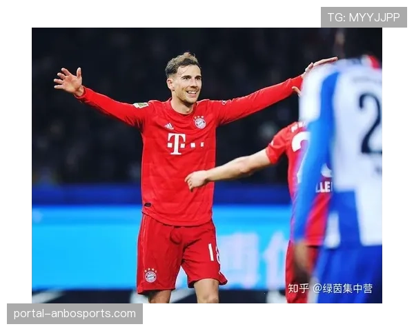 拜仁中场格雷罗与格雷茨卡搭档后腰，表现稳健