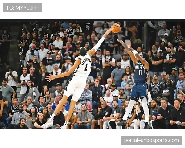 文班亚马赛季初期表现引发讨论，不同平台球迷观点各异