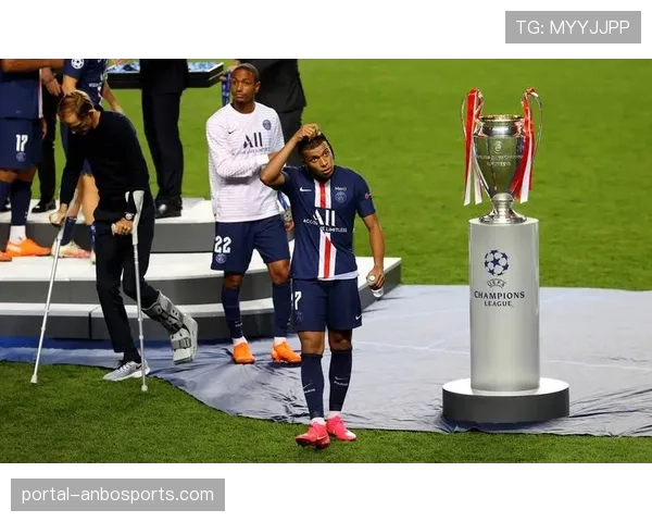 巴黎圣日耳曼拒绝冬窗引援，保持阵容平衡