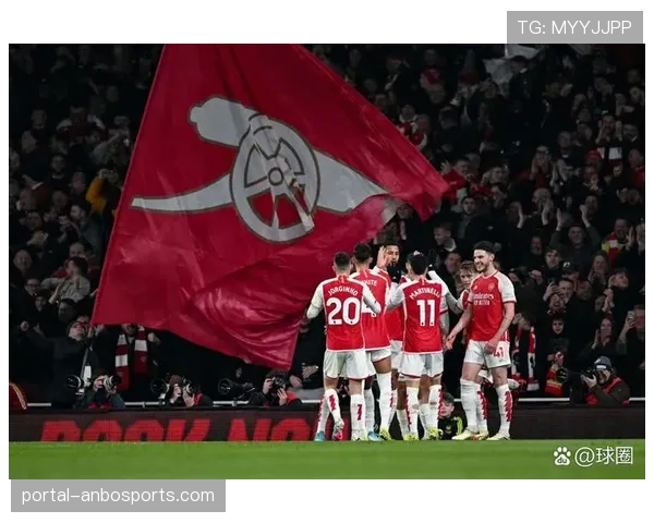 阿森纳2-1客胜埃弗顿，1分之差屈居亚军